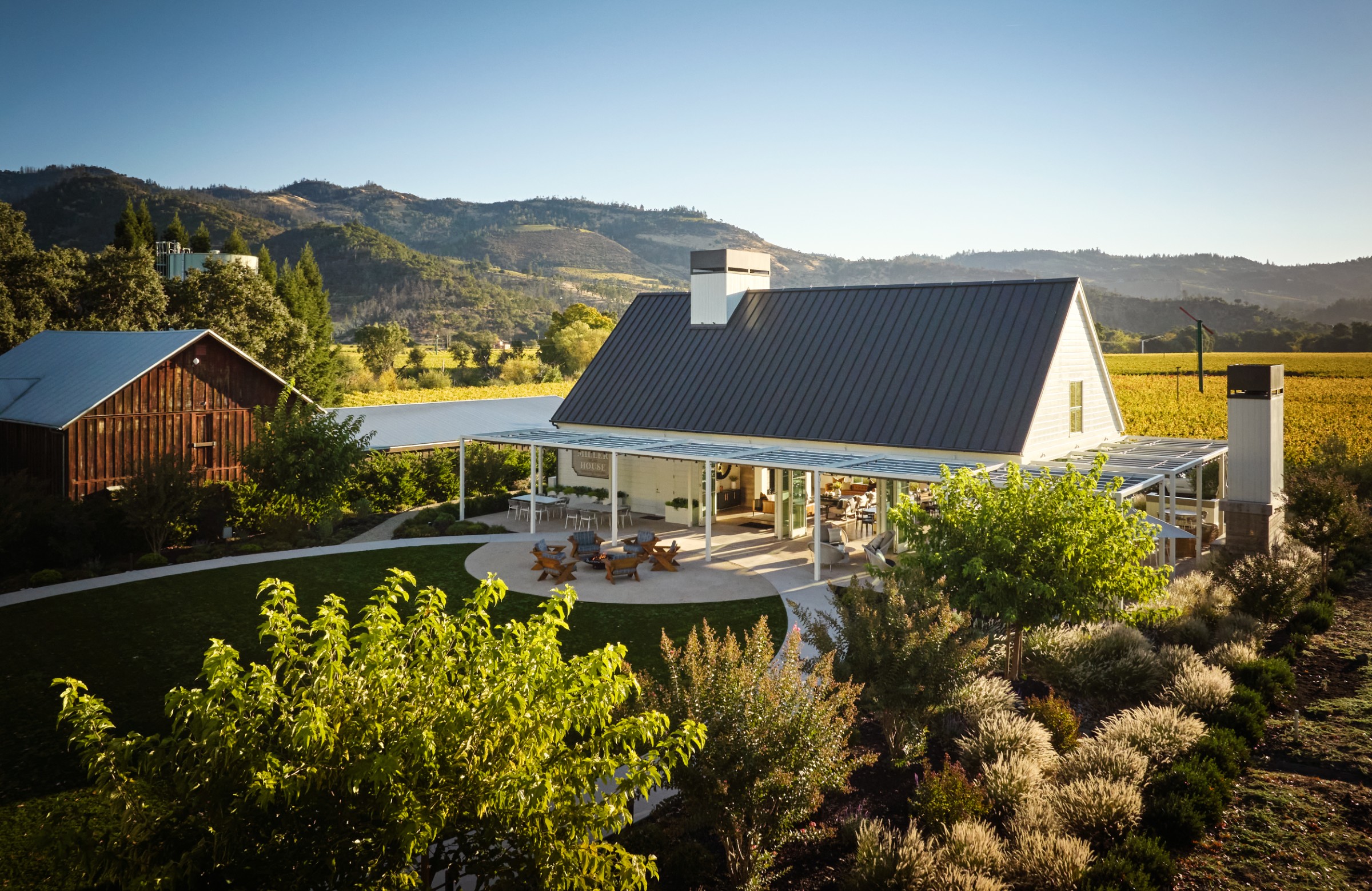 Frank Vineyards, construction project completed by FDC